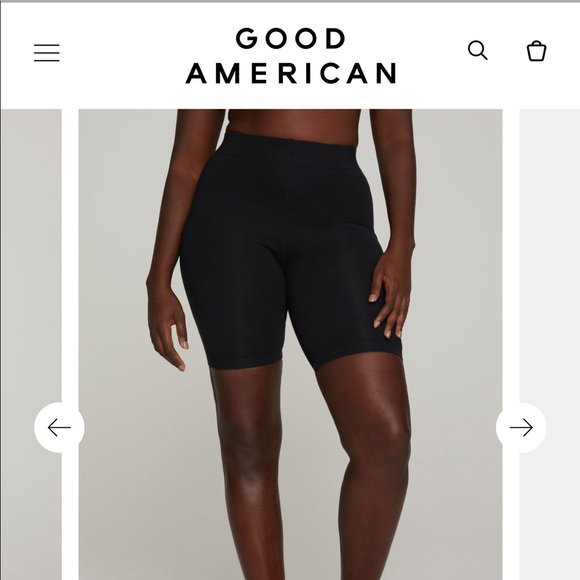 Good American Essential Bike Short - Picture 3 of 5